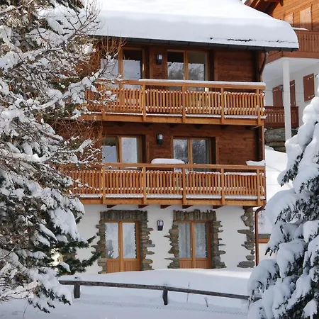 Chalet Daphne Alpesi faház Saas Fee